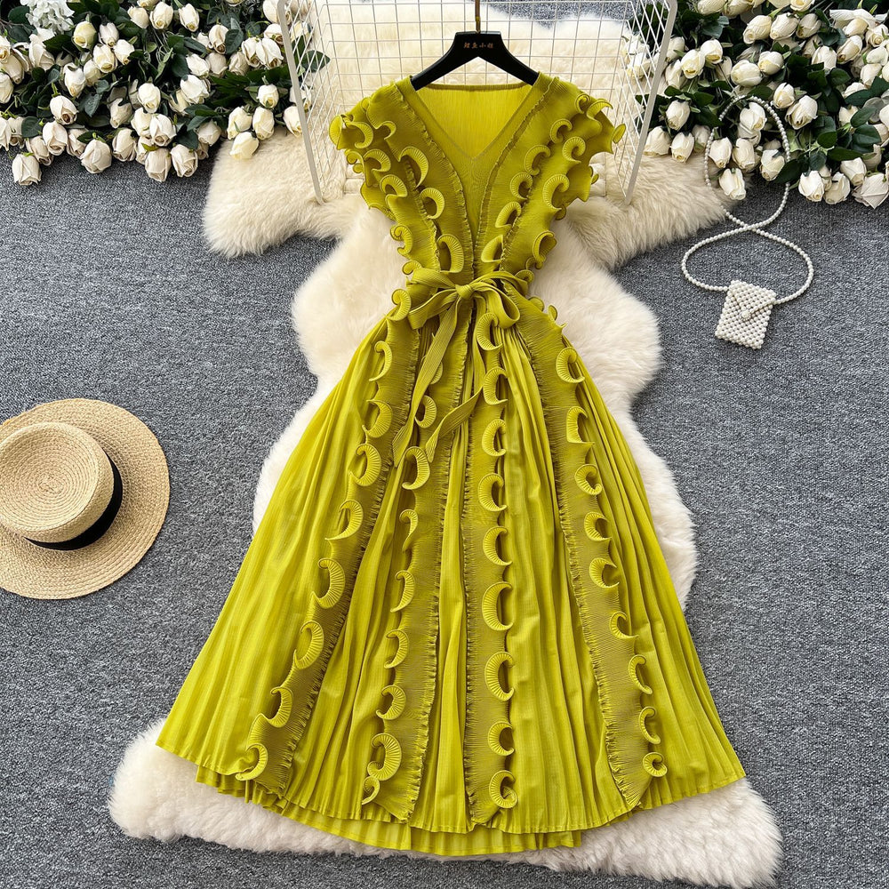 Miya pleated dress women's  summer european and american fashion 3d lace tie waist sleeveless pleated maxi dress