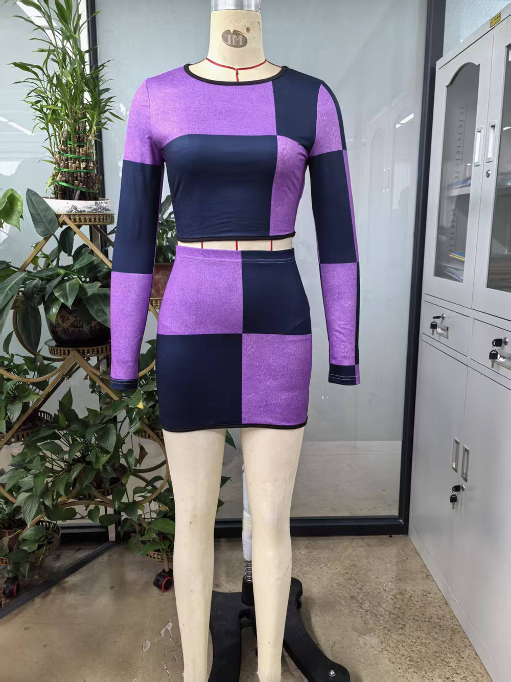 fall/winter new arrivals:  us & european export women's clothing set - sexy cropped top & patchwork two-piece outfit