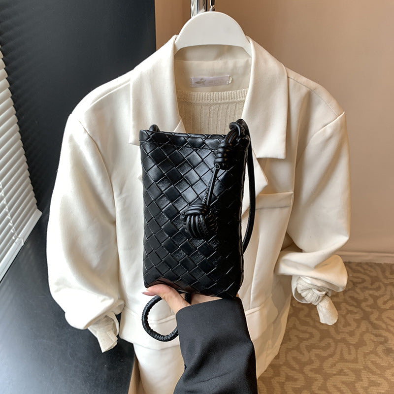 Small bag for  mobile phones Women's Summer 2025 new simple and versatile messenger bag Korean version of popular mobile phone bag