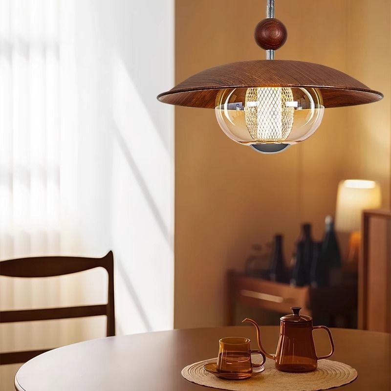 Vintage-inspired restaurant pendant light, full spectrum eye protection bar counter lamp, retro high-end walnut wood grain nostalgic dining table chandelier