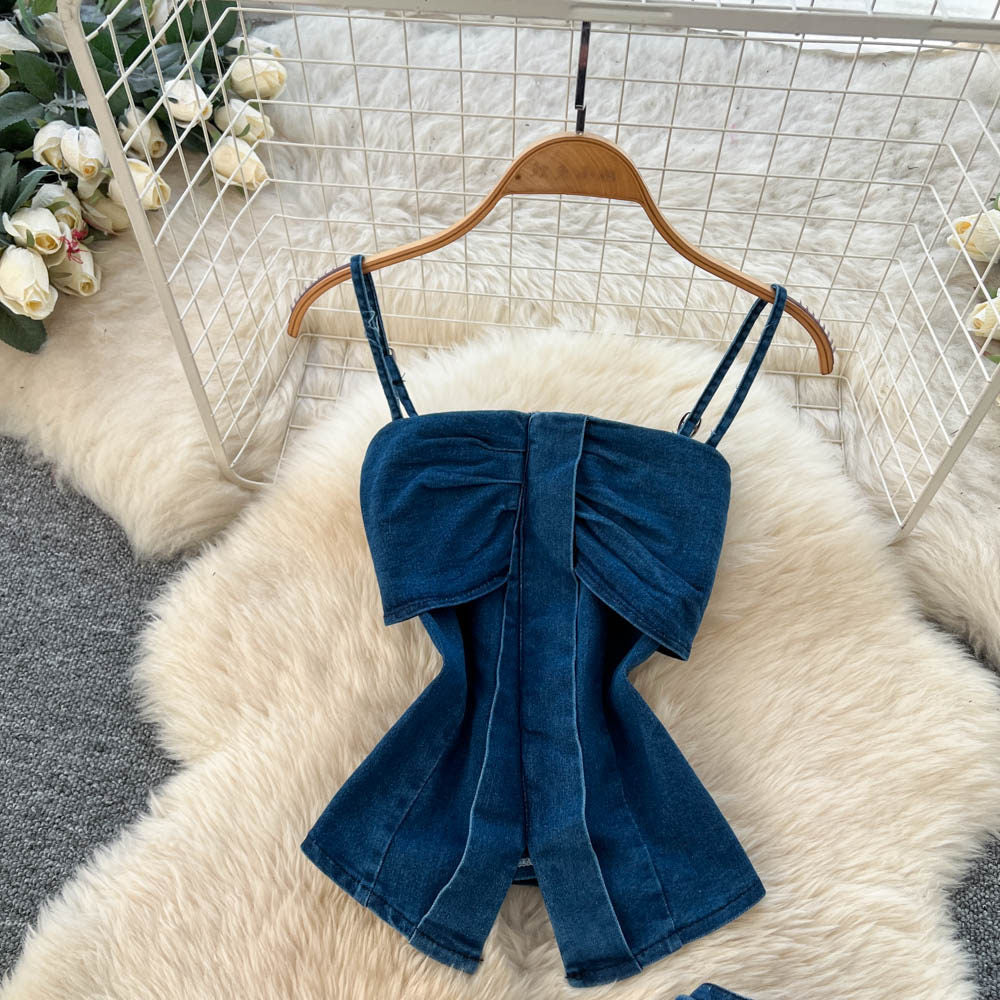 Cowgirl-chic cami and tube top two-piece set for women, featuring a high-waisted, slimming wide-leg pants outfit perfect for spring and summer