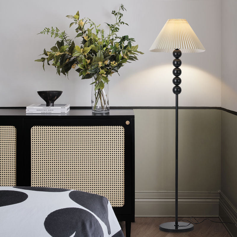 Five-sphere floor lamp - nordic retro pleated living room sofa decorative ambient light - minimalist eye-caring bedroom bedside lamp