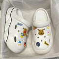 Winnie the pooh white