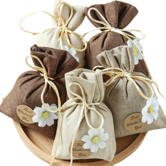 Car fragrance bag, small flower style wardrobe sachet, fragrance air freshener, long-lasting fragrance, deodorant handy gadget sachet