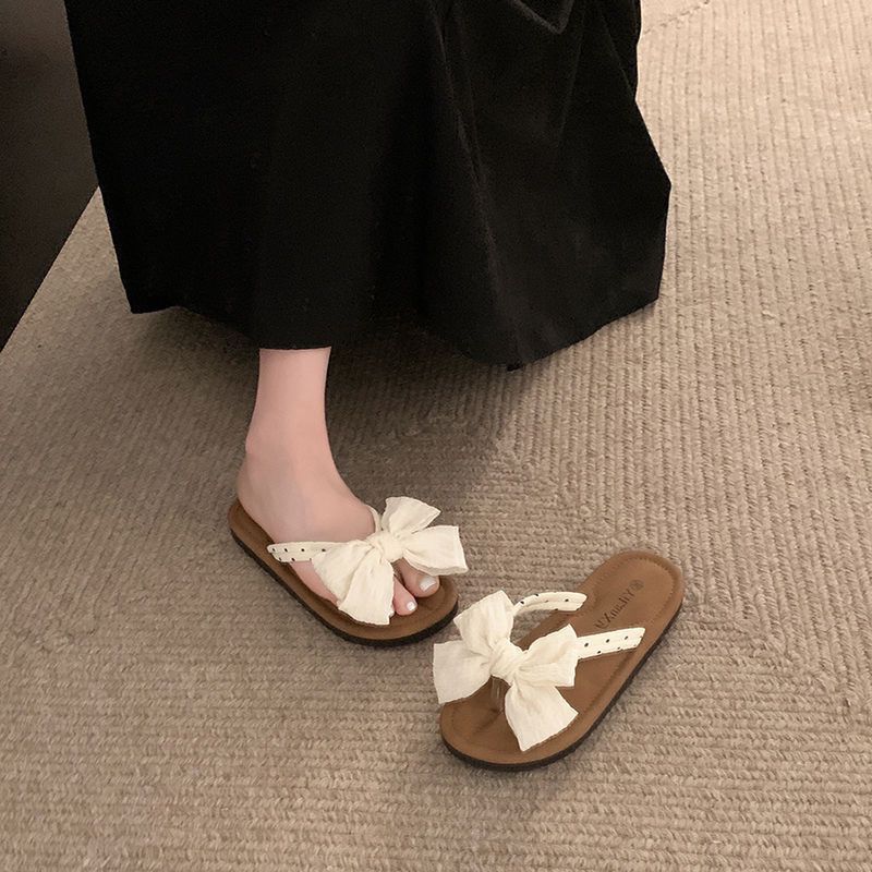 2025 new ins style super cute bowknot flat flip-flops women's summer outdoor wear with skirt hot-selling non-slip sandals
