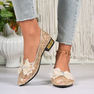 spring/summer new arrivals: plus-size mesh flats for cross-border e-commerce. sizes 35-42 available. wholesale options available. dropshipping to  and