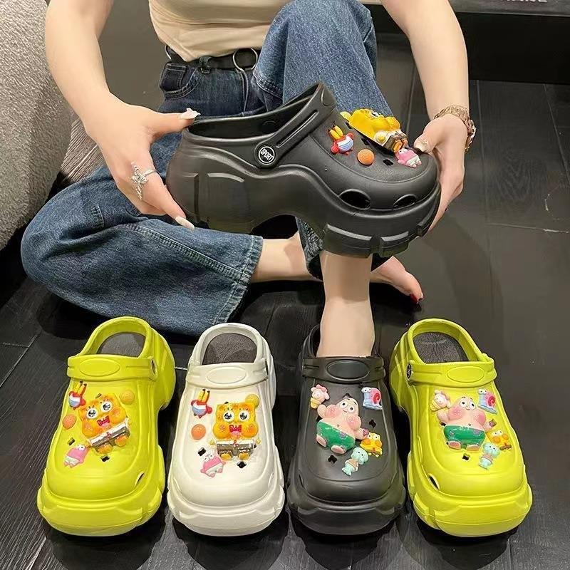 New arrival crocs women's summer popular thick sole toe cap stepping on shit feeling outwearnon-slip high heel thick sole slippers wholesale