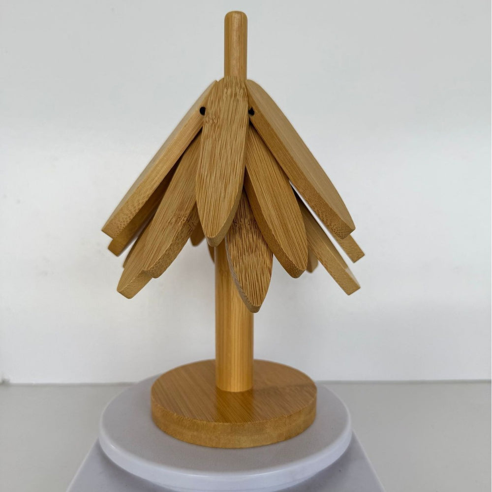 christmas tree solid wood insulation mat, a tree coaster, dining table decoration, creative oven mitts pad, high temperature resistant pot and bowl pad
