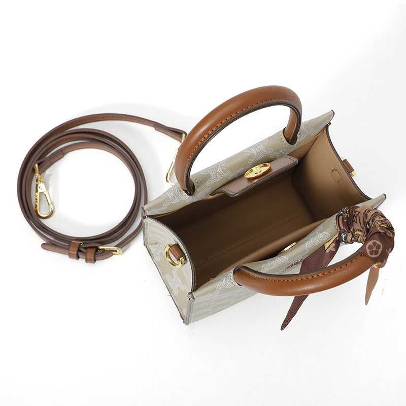 French portable high-end temperament bag women 2025 new presbyopia high-end trend ins Internet celebrity messenger bag