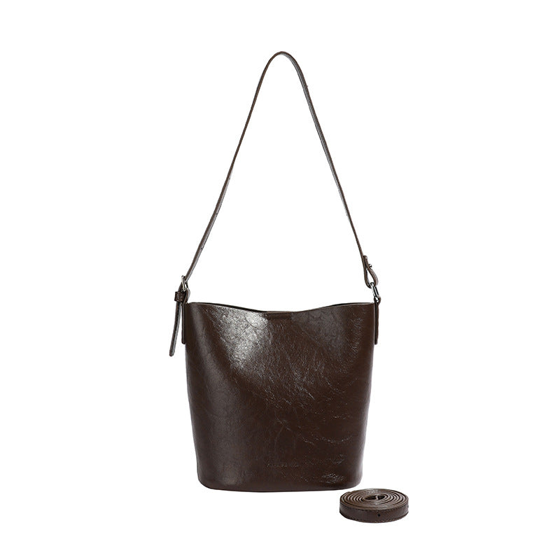 Retro niche design bag women's 2024 new simple messenger bag high-end fashion shoulder bucket bag