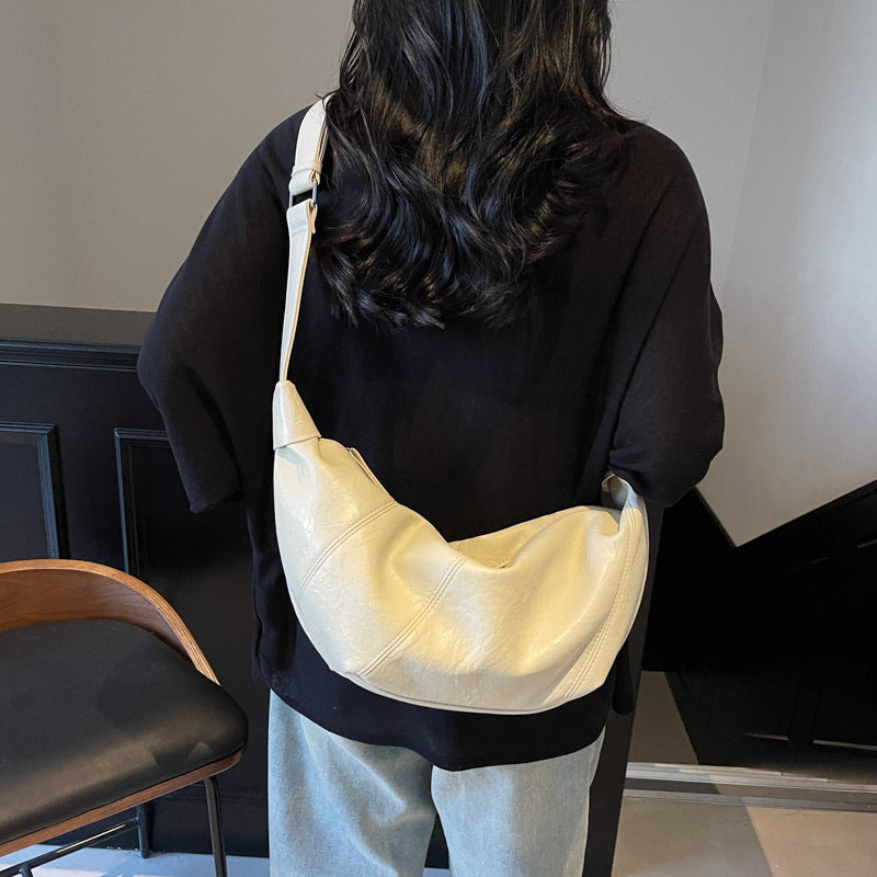 Shoulder 2025 Versatile Messenger Bag Korean Edition Trend Sense Bag Niche ins Dumplings Winter Fashion Folded Bag