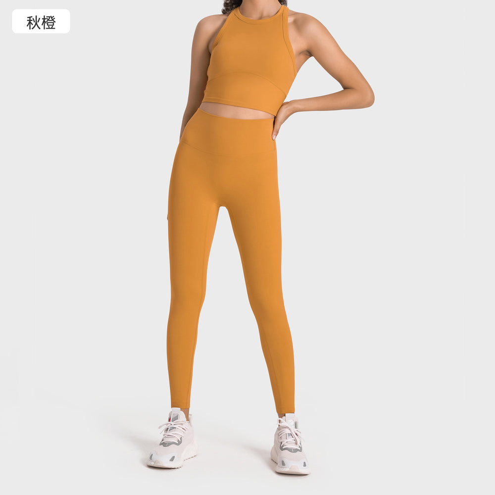 High-stretch yoga capris with built-in bra and shockproof sports top - professional training yoga fitness set for women
