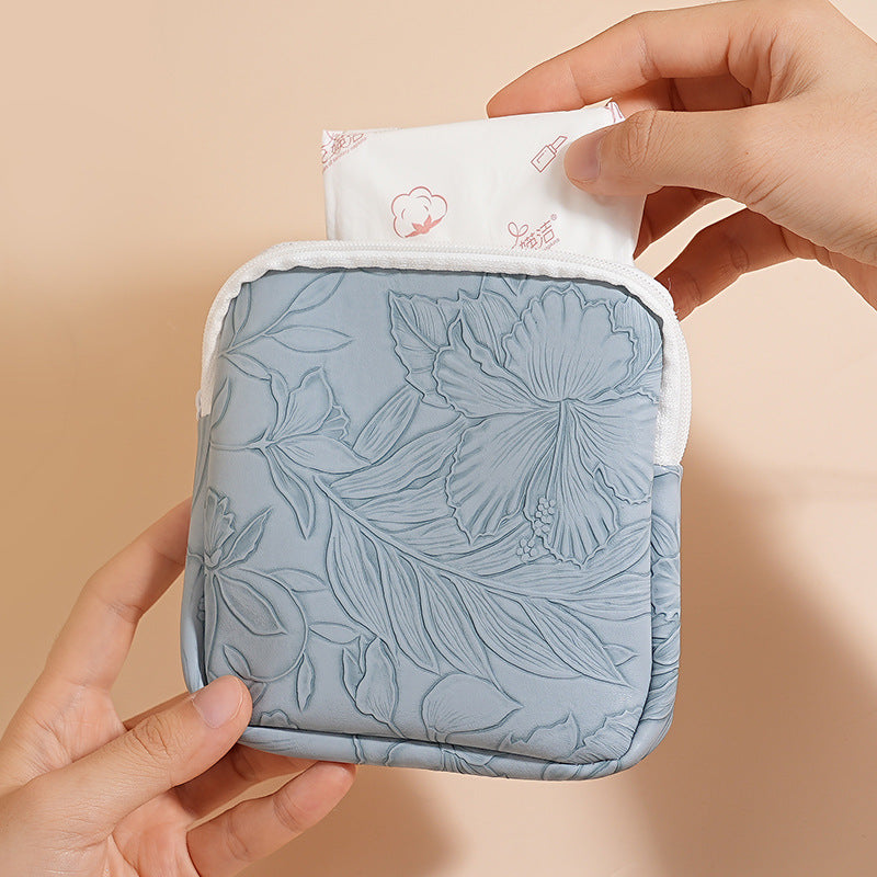 Sanitary napkin storage bag, aunt napkin, large-capacity storage bag, menstrual bag, student portable portable, cute girl PU leather