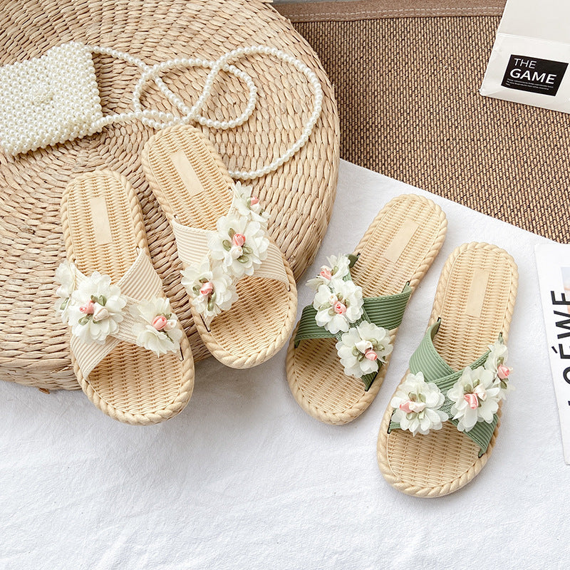 Women's summer sandals & slippers - 2024 new flat sandals with floral design - korean style fashion, trendy student beach shoes, ins style