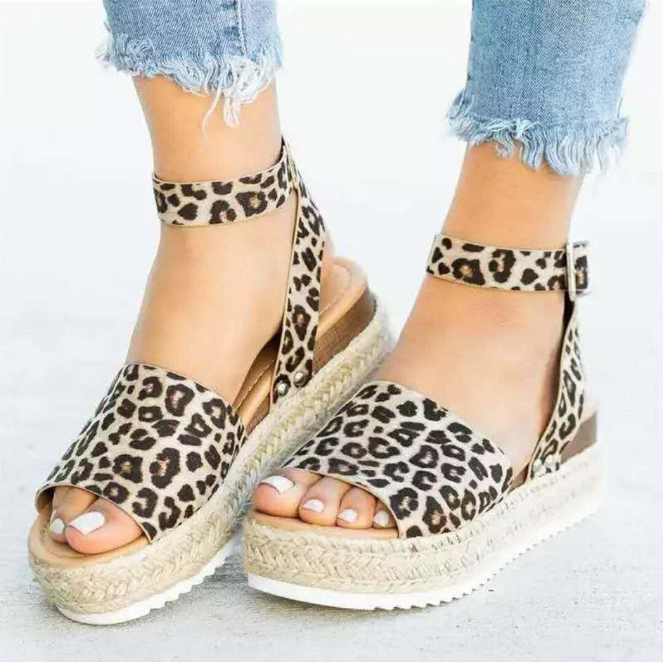 European and American large size 2020 summer wish  new muffin heel buckle sandals female leopard print hemp rope woven weave heel