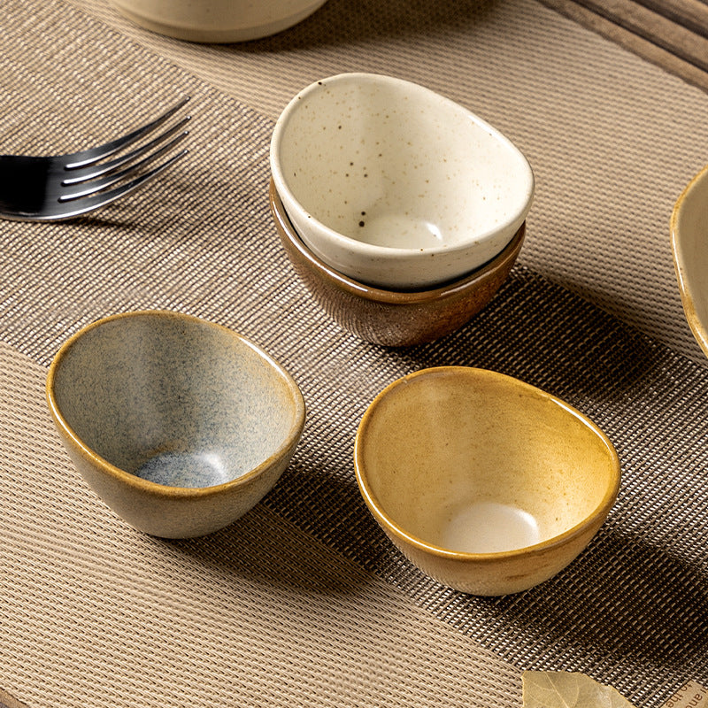 Japanese retro ceramic small dish restaurant for homestylish dipping sauce soy sauce dish hot pot snack seasoning dish vinegar dish