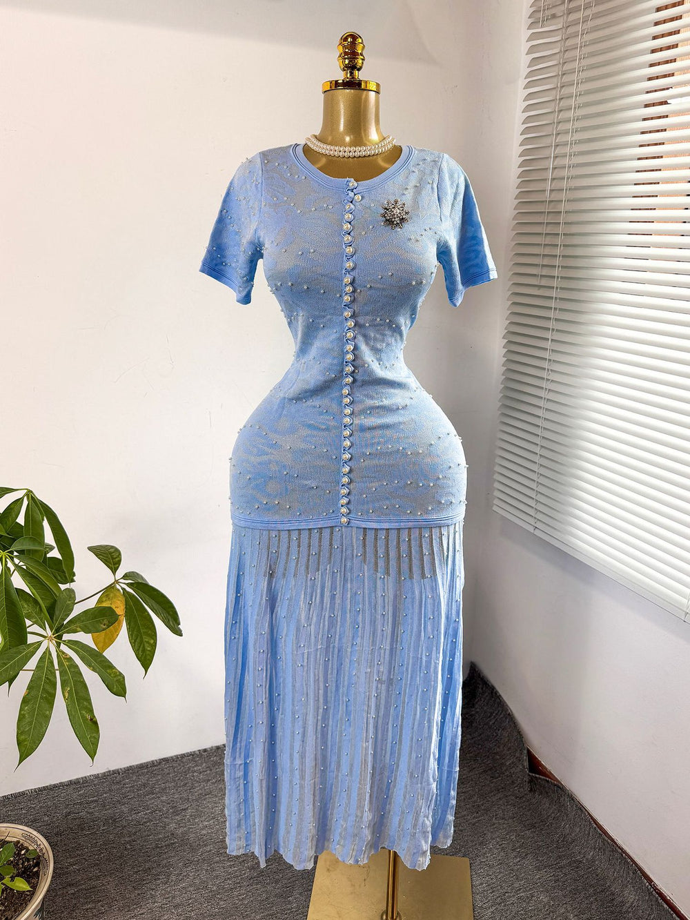 export french chic pearl embellished short-sleeve knitted dress - women's fitted waist pleated elegant maxi dress