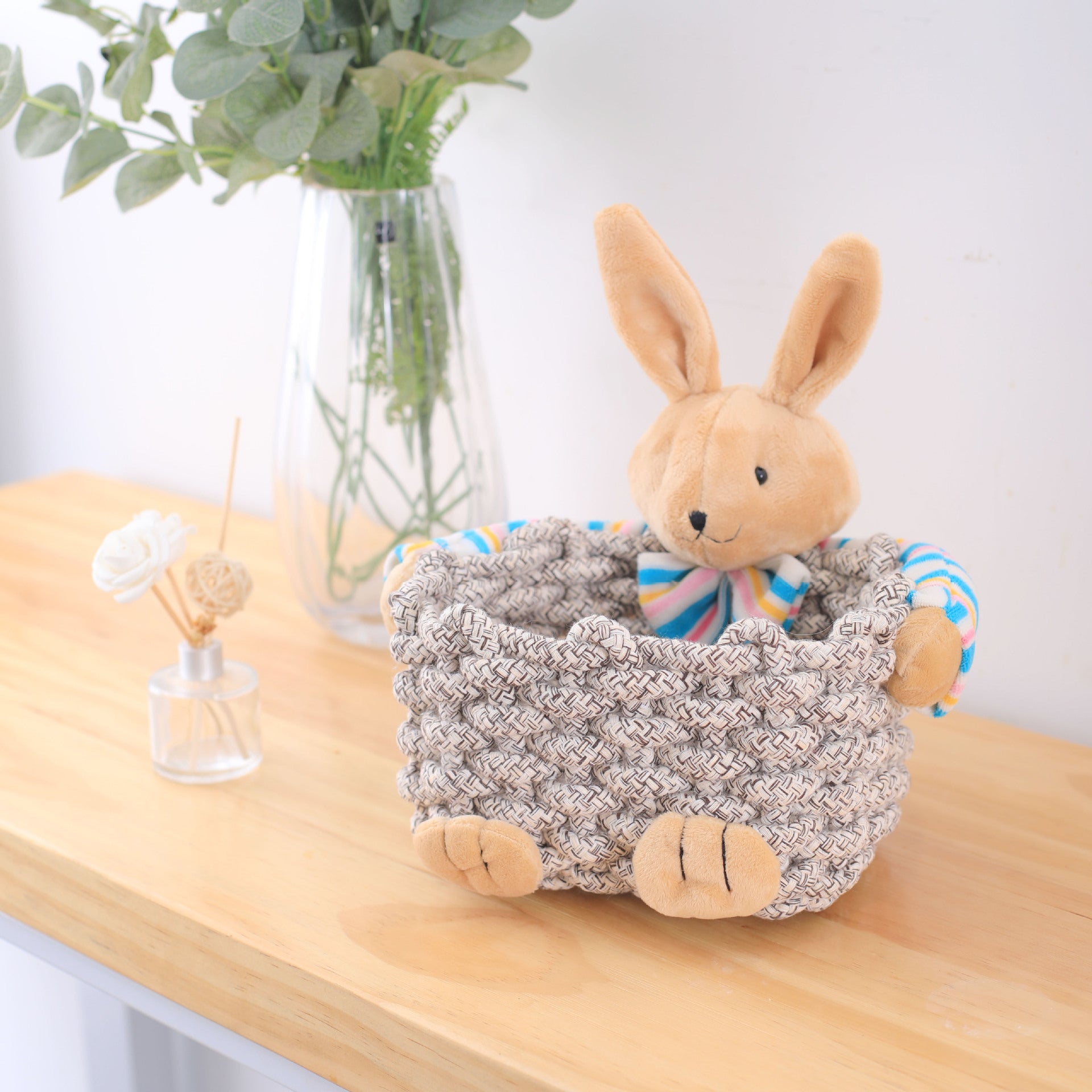 ins desktop storage small bucket skin care products notebook dining table simple pen holder girl heart storage box office