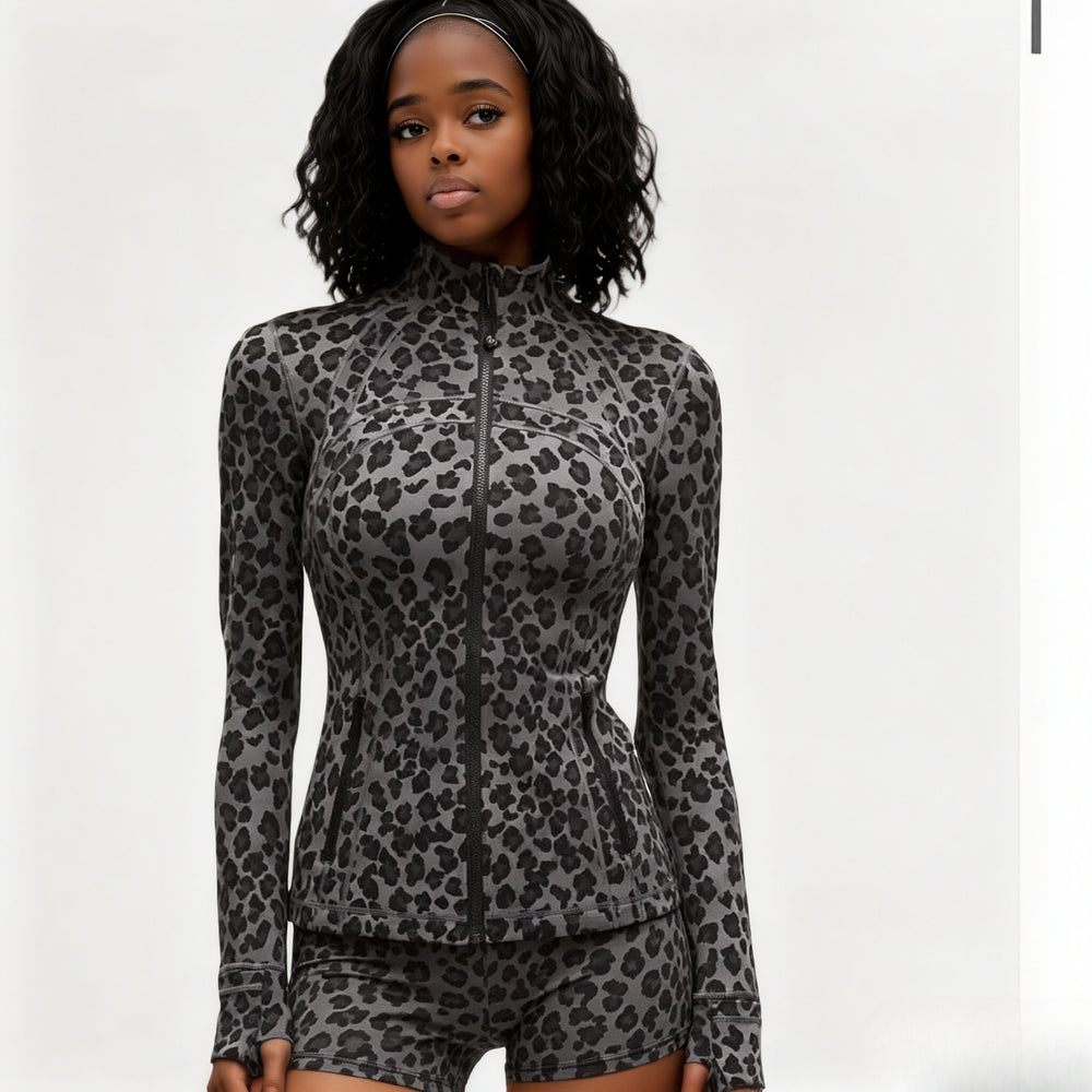 Casual sports suit digital printing fashion cross-border hot selling leopard print stretch shorts two pieces petites suit
