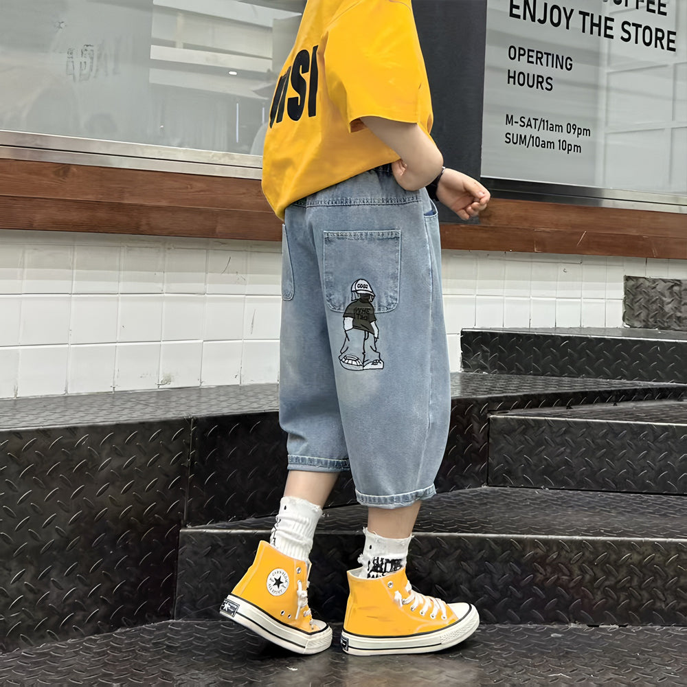 Boys' summer denim shorts:  new trendy & stylish boy's summer cropped pants, lightweight shorts for mid-to-large children