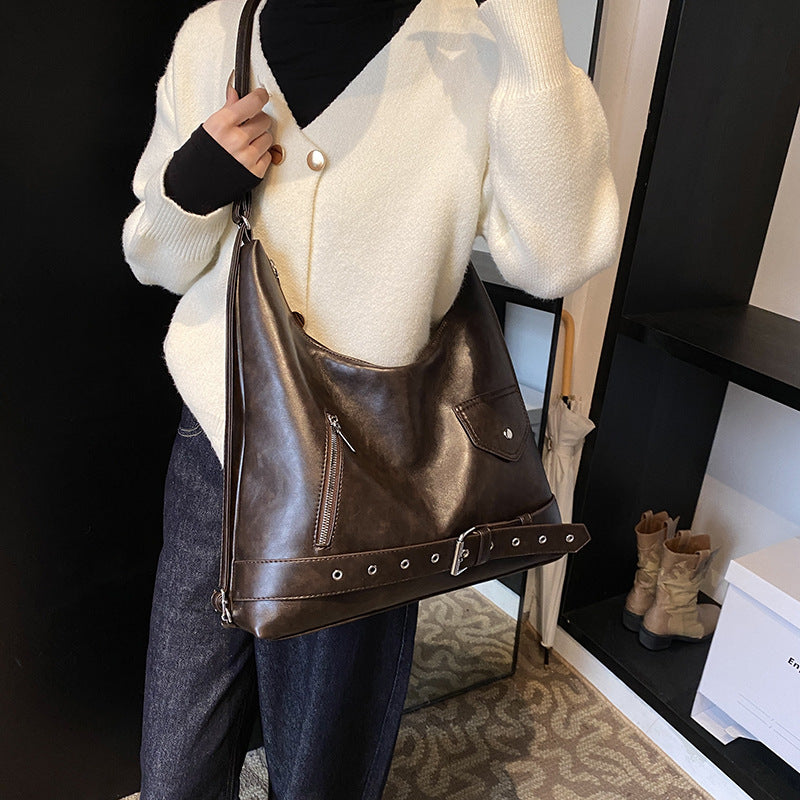 Cross-border single shoulder messenger tote bag, autumn and winter new niche retro large capacity high-end sense simple commuter armpit bag