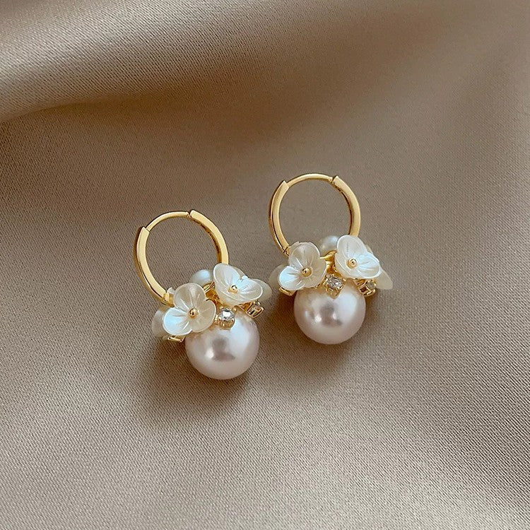 Forest style super fairy flower pearl earrings earrings for women niche style design accessible luxury earrings high-end retro elegant earrings