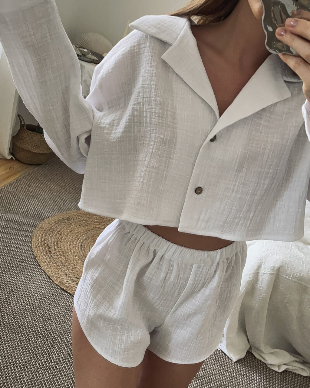 European and American casual women's clothing fashion v-neck long-sleeved cardigan shorts set sexy shorts set women