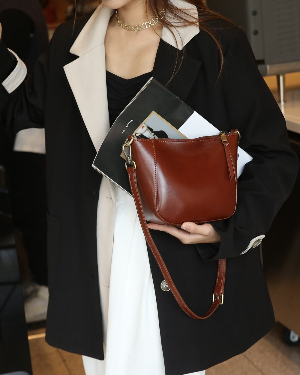 Genuine leather bag women's 2024 spring and summer new arrivalclassy niche small toe first layer cowhide women's bag shoulder crossbody bag