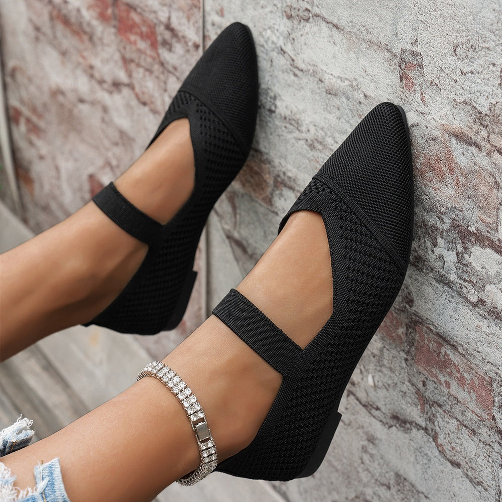 Wholesale women's plus size new hollow-out mesh breathable flat lightweight comfortable slip-on casual fashion flats for export