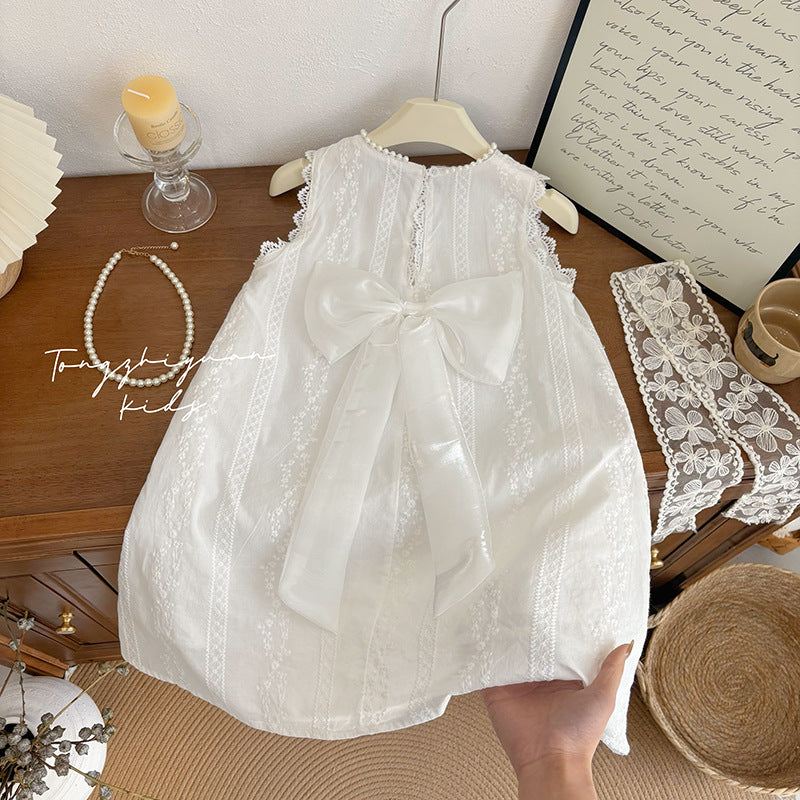 Girls' summer new fashionable and stylish white bow dress - casual, trendy, high-quality children's clothing for baby girls