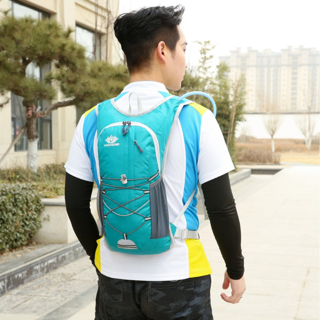 Cross-border new outdoor backpacking sports large-capacity backpack ultra-light anti-splashing water off-road hiking and mountaineering bag