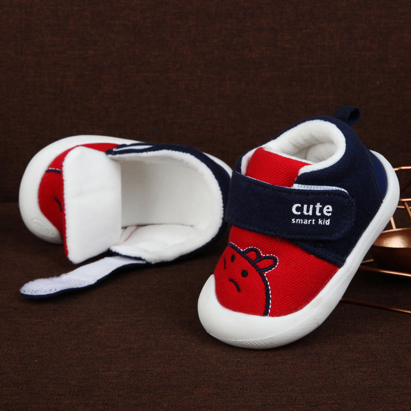 Toddler shoes for baby boys and girls, autumn/winter infant shoes, fleece-lined and thickened, soft-soled cotton shoes for babies and toddlers aged 0-1 to 2 years old