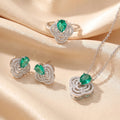 European and american hot-selling classic versatile four-leaf clover necklace, lightweight luxury niche women's minimalist elegant titanium steel jewelry set