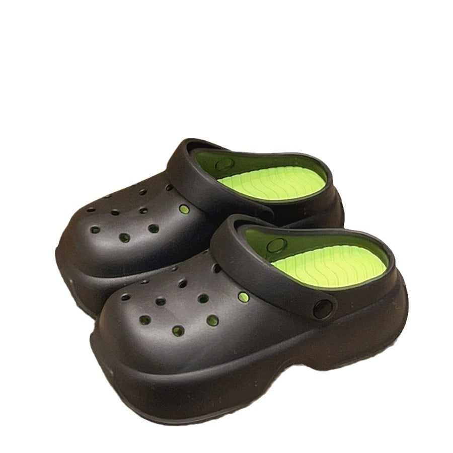 2025 women's summer clogs: comfortable, slip-resistant, thick-soled beach sandals with closed toe design