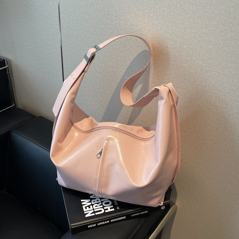 Foreign order retro fashion large capacity women 2025 new texture versatile foreign style shoulder messenger bag commuter dumpling bag