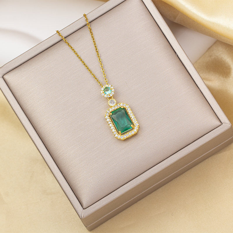 Necklace female nicheeasiest for match pendant fashion electroplating accessible luxury style accessible luxury design high-end titanium steel popular clavicle chain