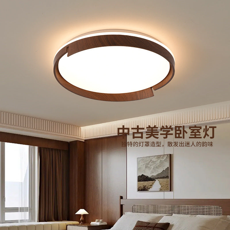 Bedroom light Ceiling light New medieval walnut creative modern simple and bright children's room lighting E