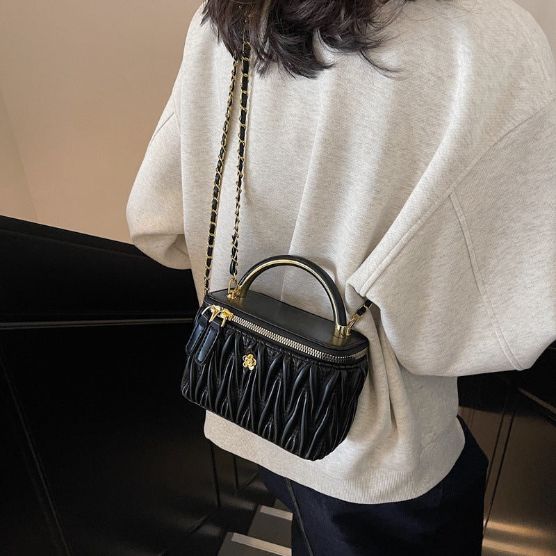 Premium texture fashion box bag women's 202 winter new small fragrant wind diamond shoulder bag simple messenger bag