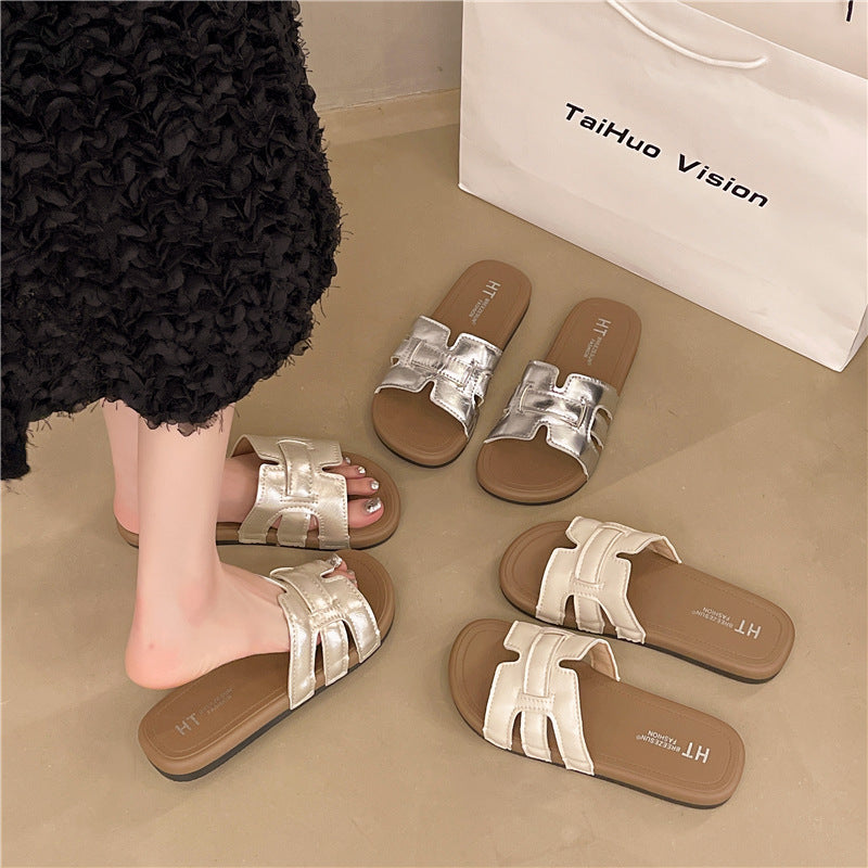 Flat soft leather sandals casual vacation trendy one-strap sandals women's summer new fashion versatile lightweight shoes