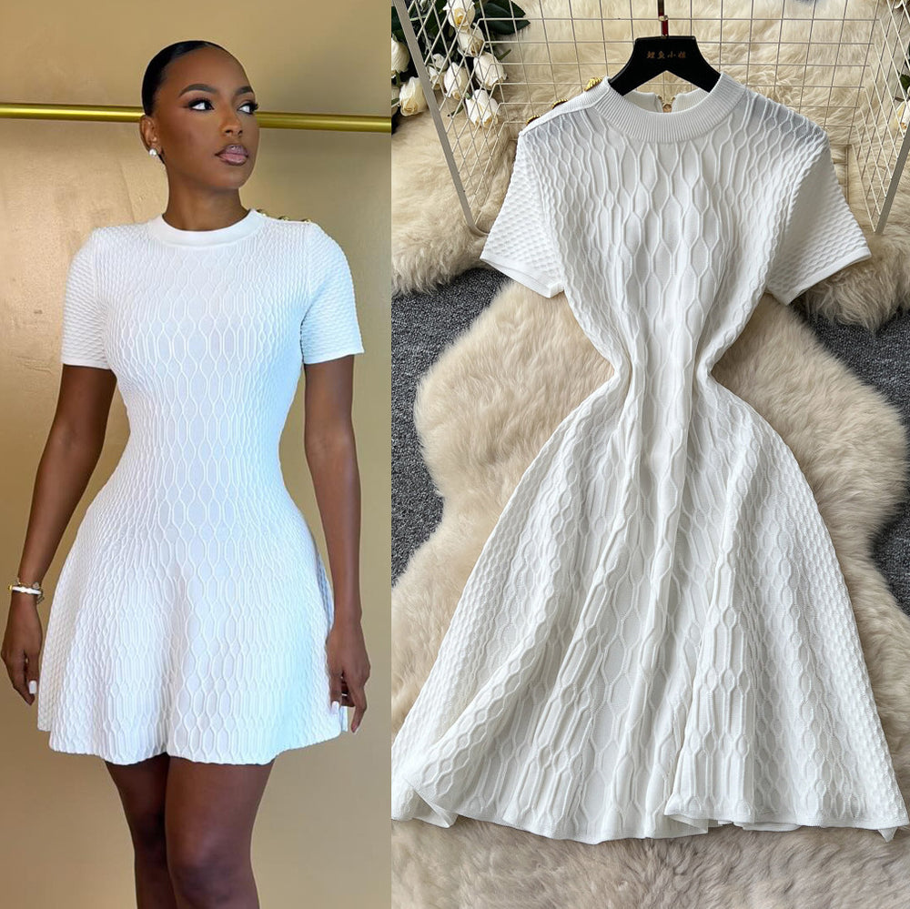 Korean style red knitted high-end dress - women's summer short sleeve high-waisted a-line dress - commute-friendly, slimming, and exudes sophistication
