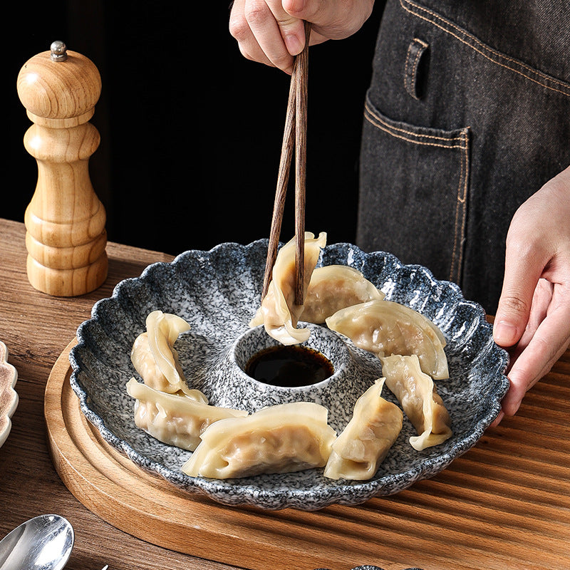 Japanese retrostylish ceramic dessert plate, family restaurant, new year's eve dinner, dumpling platter, snack, roast duck plate