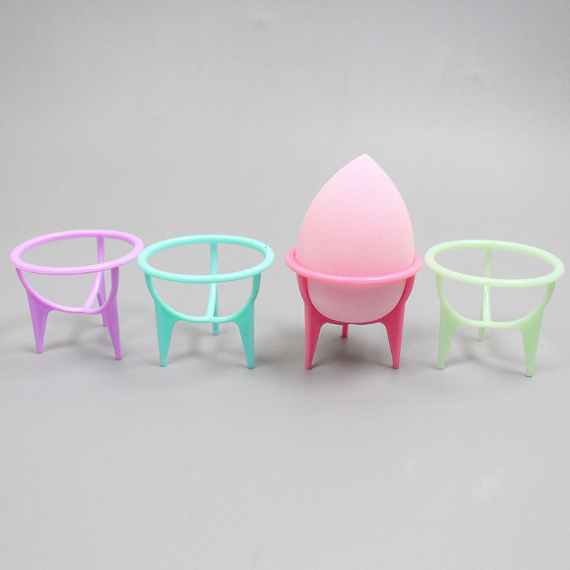Manufacturer's source of beauty egg holder, plastic shelf, three-legged drying rack, powder puff shelf, beauty egg holder storage holder