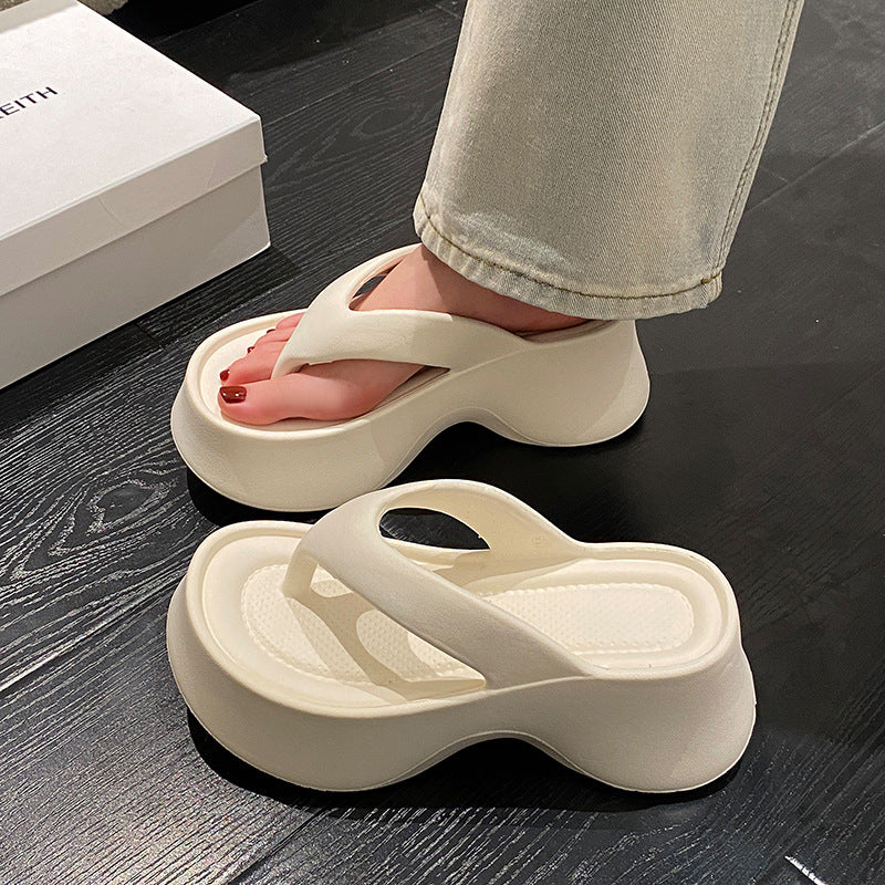 Women's flip-flops: platform wedge heel, trendy & viral, super stylish & versatile, perfect for summer, celebrity-inspired design