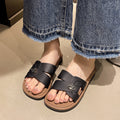 French-style women's summer sandals, 2026 new flat casual versatile flip-flops, perfect for vacation and pairing with skirts