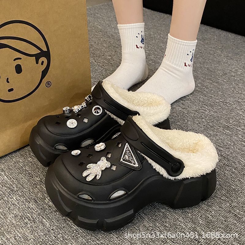 2024 cartoon cotton slippers for girls, new autumn/winter thick-soled, height-increasing, non-slip, two-wear style, fleece-lined warm fuzzy clogs