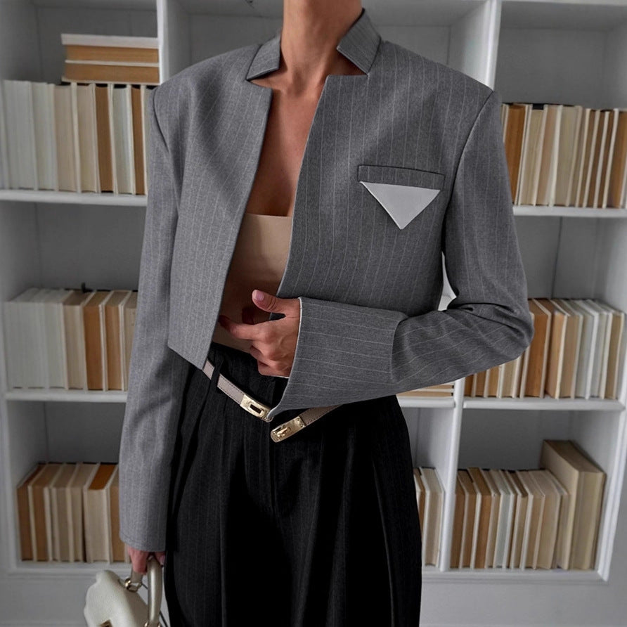 Old money wind striped stand-up collar small blazer women's 2025 autumn new British style short suit top women's clothing