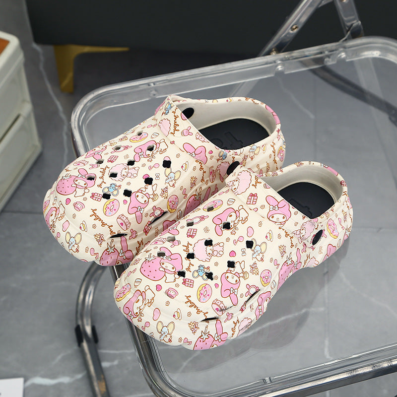 2025 summer new women's clogs - cute cartoon print, closed-toe, chunky sole, girly beach sandals