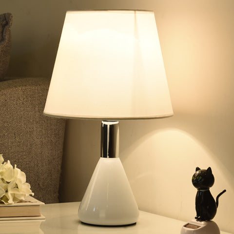 Desk lamp eye protection learning bedroom bedside lamp, simple modern dormitory student desk energy-saving LED dimming remote control lamp