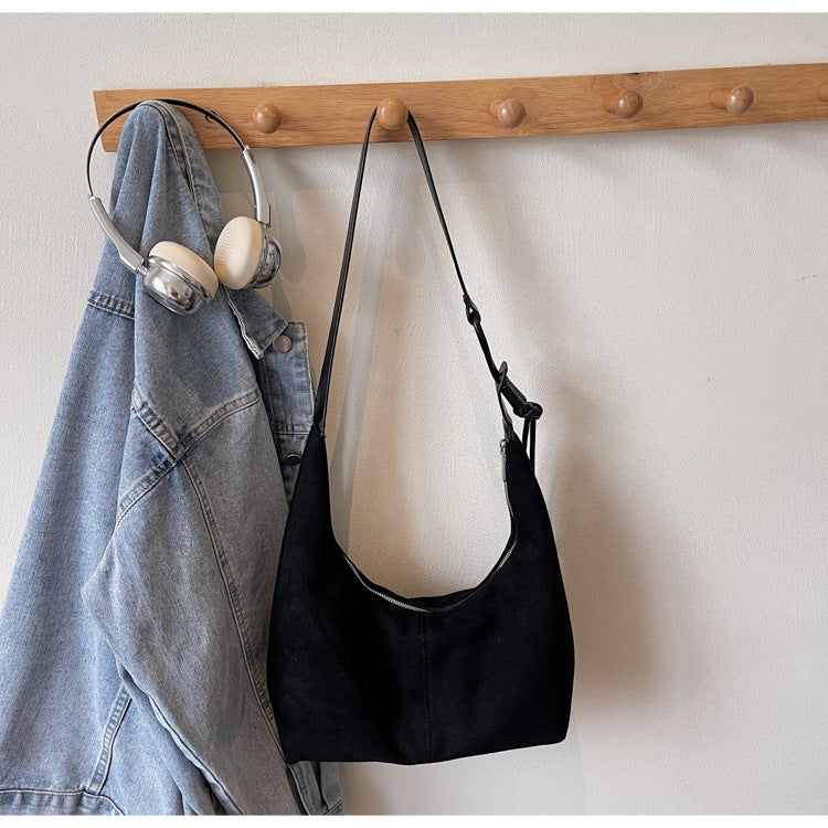 retro shoulder bag for women, 2025 new autumn/winter versatile casual bag, high-end large capacity crossbody dumpling bag
