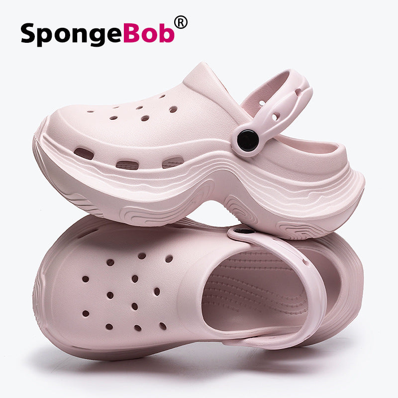 Women's clogs - new summer collection: thick-soled, anti-slip beach sandals with closed toe for adults. perfect for the beach and everyday wear